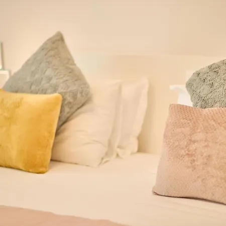 דירה Crazy Sea View 1br Pools *